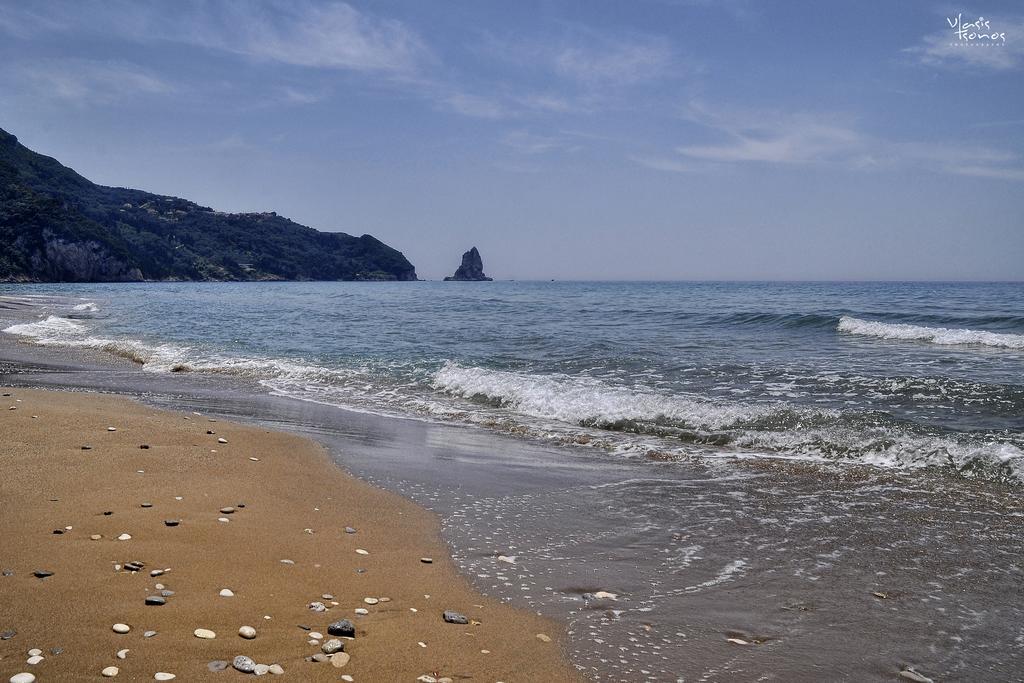 Rolandos Apartments Agios Gordios  Zewnętrze zdjęcie